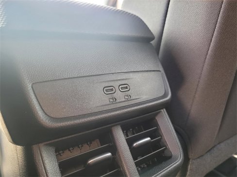 New 2026 Chevrolet Equinox LT w/ LPO, Floor Liner Package image 7