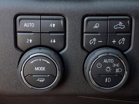 New 2026 Chevrolet Silverado 1500 High Country w/ High Country Premium Package image 9
