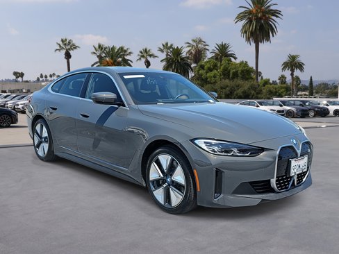 Used 2024 BMW i4 xDrive40i w/ Convenience Package image 3
