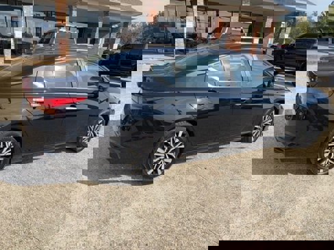 Used 2024 Nissan Altima 2.5 SV image 5