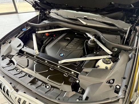 Used 2020 BMW X7 xDrive40i w/ Executive Package image 20