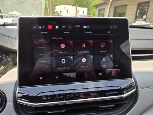 Used 2022 Jeep Compass Limited image 15