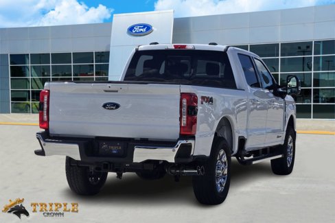 New 2026 Ford F250 Lariat w/ Chrome Package image 4