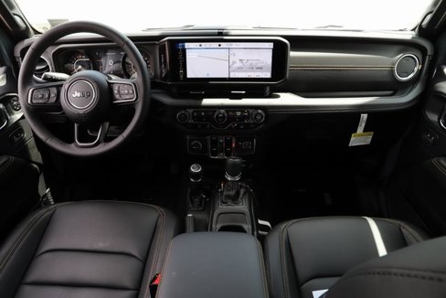 New 2025 Jeep Gladiator Sport image 21