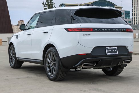 New 2025 Land Rover Range Rover Sport image 6