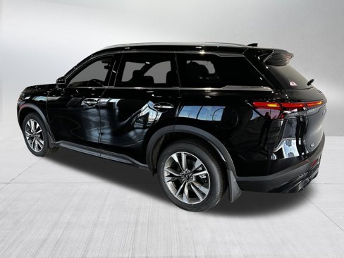 New 2025 INFINITI QX60 Luxe w/ Vision Package image 3