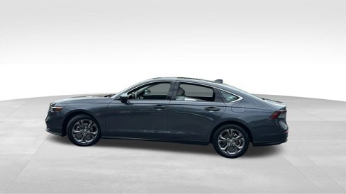 Certified 2023 Honda Accord EX image 4