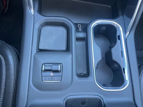 Used 2024 GMC Sierra 2500 Denali w/ Denali Reserve Package image 30