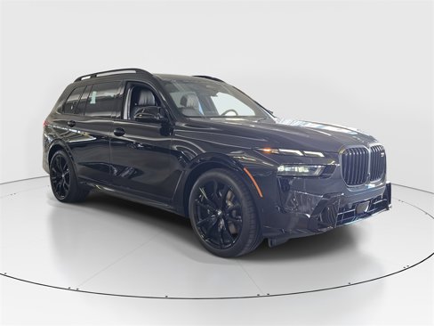 New 2026 BMW X7 M60i w/ Executive Package image 2