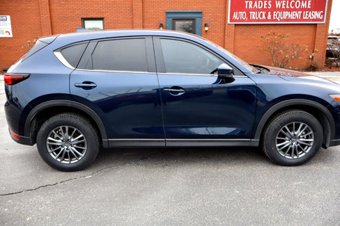 Used 2021 MAZDA CX-5 Touring image 2