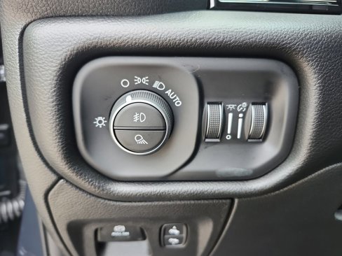 New 2026 RAM 1500 Rebel image 18