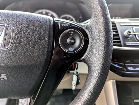 Used 2017 Honda Accord LX image 23