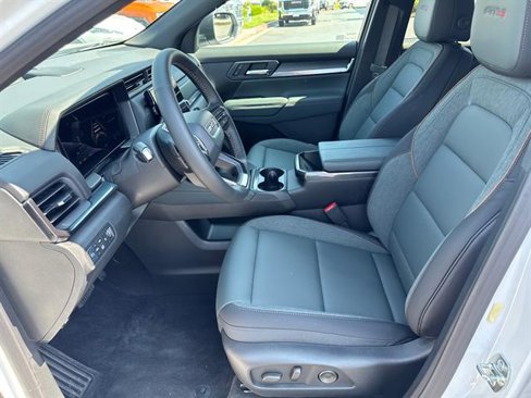 New 2026 GMC Terrain AT4 w/ Technology Package II image 28