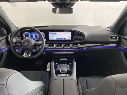 New 2025 Mercedes-Benz GLS 63 AMG 4MATIC image 15