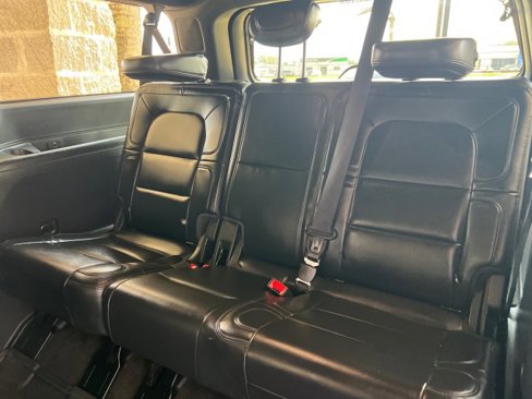 Used 2022 Lincoln Navigator L Reserve image 38