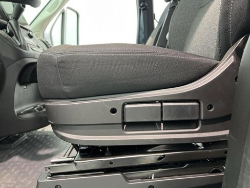 New 2025 RAM ProMaster 2500 w/ Advanced Safety Group image 14