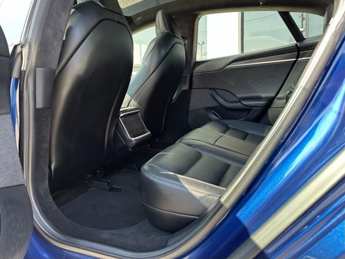 Used 2023 Tesla Model S Plaid image 27