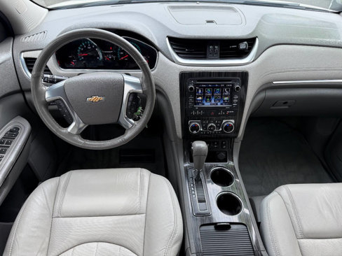 Used 2014 Chevrolet Traverse LTZ image 22