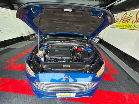 Used 2018 Ford Fusion SE image 19