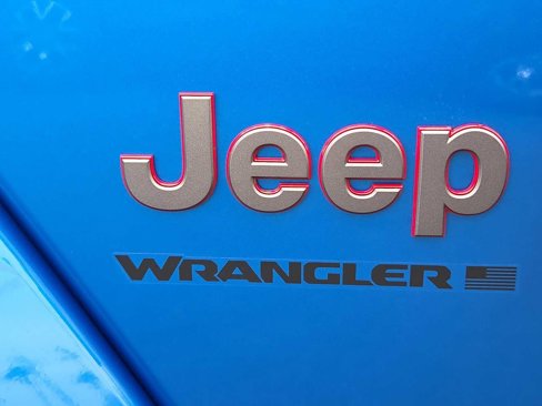 New 2025 Jeep Wrangler Unlimited Rubicon image 13