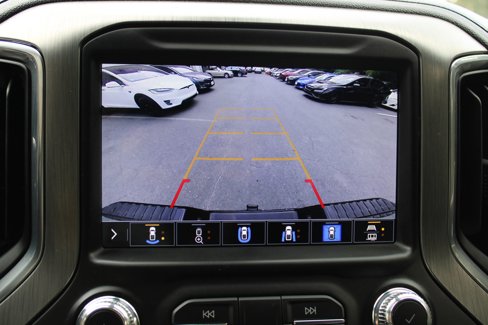 Used 2022 GMC Sierra 3500 Denali w/ Denali Ultimate Package image 13