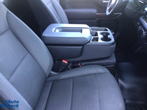 Used 2025 Chevrolet Silverado 2500 LT w/ Convenience Package image 12