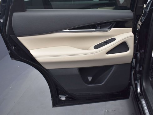 Certified 2025 INFINITI QX60 Pure image 15