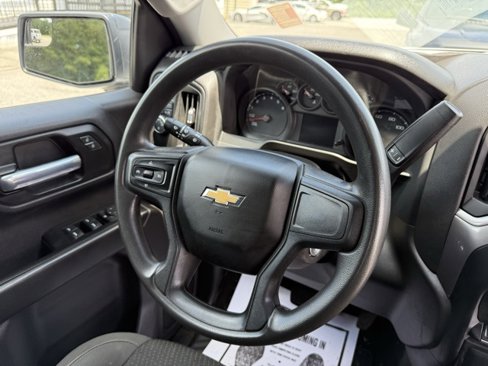 Used 2022 Chevrolet Silverado 1500 Custom image 13