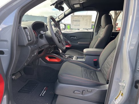 New 2025 Nissan Frontier PRO-4X image 10