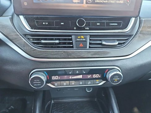 Used 2023 Nissan Altima 2.5 SL image 10