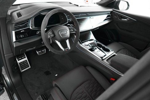 New 2025 Audi RS Q8 performance image 24