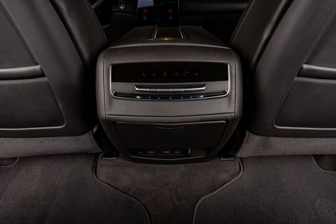 Used 2025 Cadillac Escalade ESV Sport Platinum image 34