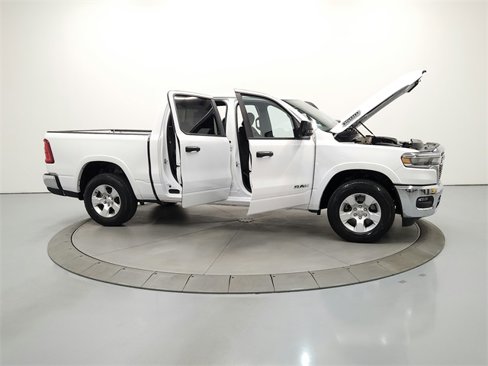Used 2025 RAM 1500 Big Horn image 17
