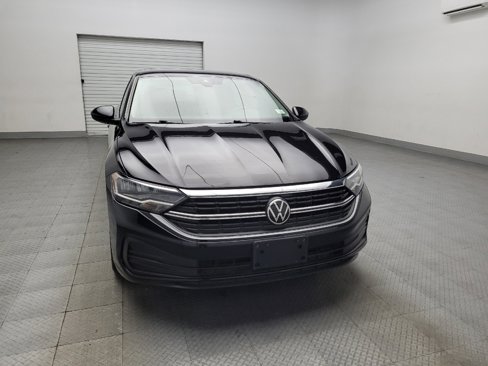 Used 2023 Volkswagen Jetta SE image 14