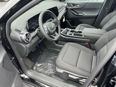 New 2026 Chevrolet Equinox LT w/ Safety and Technology Package image 13