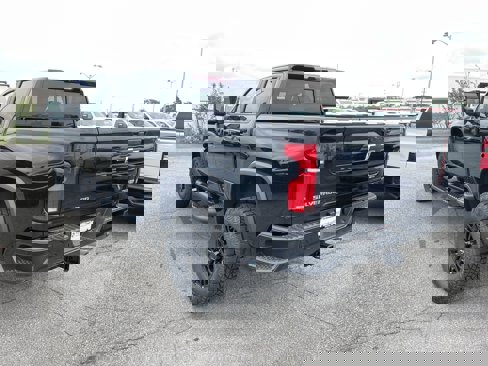 New 2025 Chevrolet Silverado 2500 ZR2 w/ Technology Package image 53