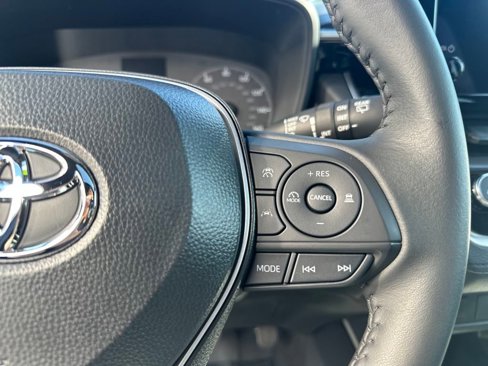 Certified 2025 Toyota Corolla Cross AWD Hybrid image 20