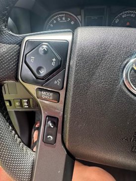 Used 2021 Toyota Tacoma TRD Off-Road image 16