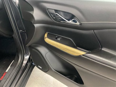 Used 2019 GMC Acadia Denali w/ Technology Package image 27
