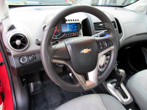 Used 2016 Chevrolet Sonic LS image 15