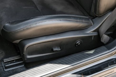 Used 2021 Dodge Challenger R/T w/ Plus Package image 35