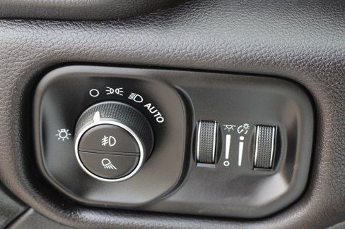 Used 2024 RAM 2500 Laramie image 20