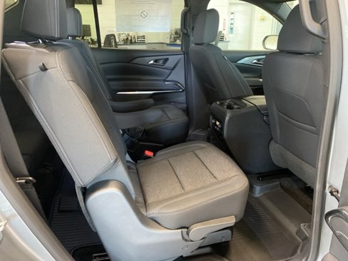 New 2026 Chevrolet Traverse LT w/ Driver Confidence Package image 30