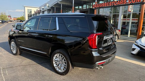 Used 2024 GMC Yukon Denali image 3
