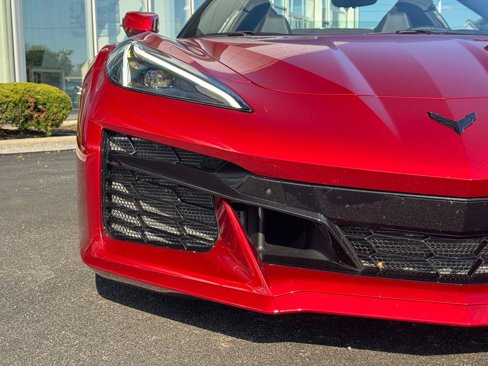 Used 2025 Chevrolet Corvette E-Ray w/ Stealth Interior Trim Package image 13