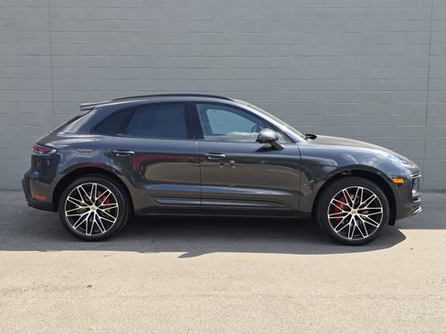 New 2025 Porsche Macan S image 10