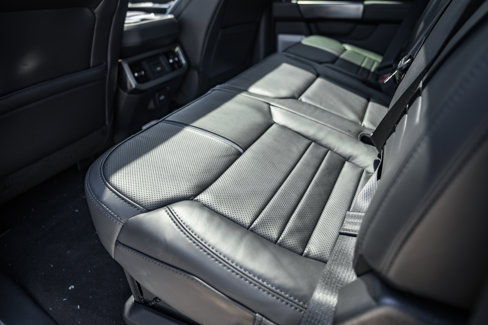 New 2025 Ford F250 Platinum image 42