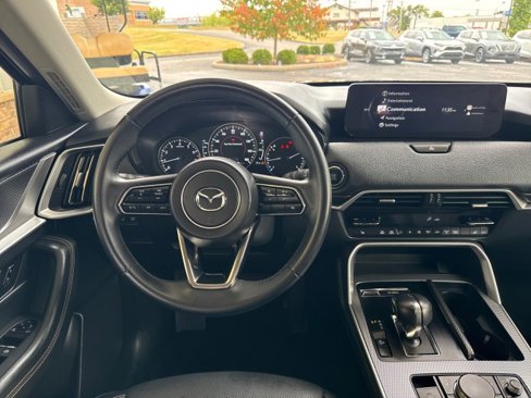 Used 2024 MAZDA CX-90 3.3 Turbo w/ Preferred Plus image 9
