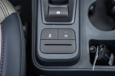New 2025 Ford Maverick Lariat w/ 4K Tow Package image 28