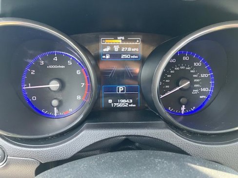 Used 2017 Subaru Legacy 2.5i Limited image 20